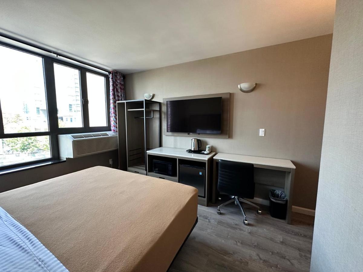 Regal Inn & Suites New York Laguardia Hotel 外观 照片