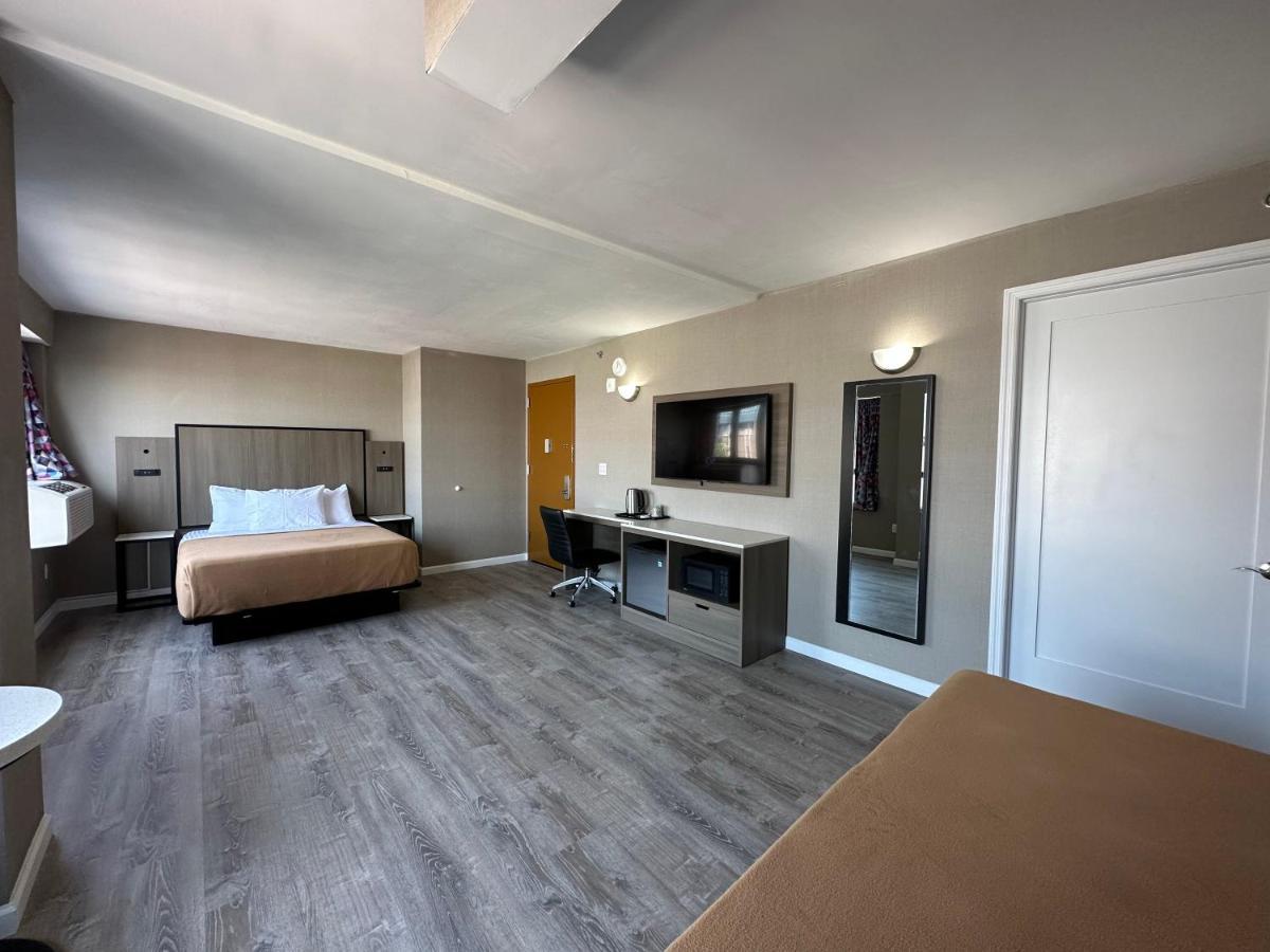 Regal Inn & Suites New York Laguardia Hotel 外观 照片