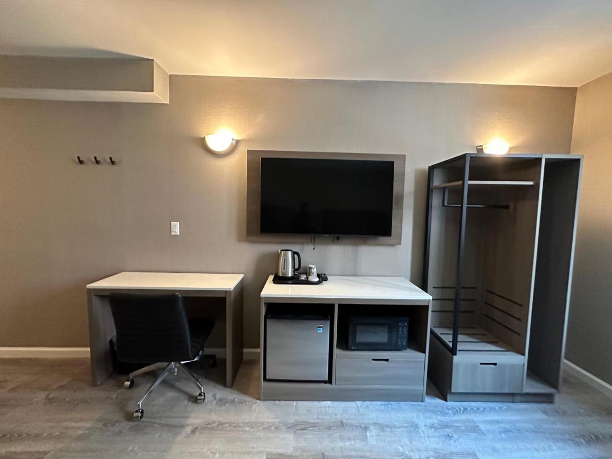 Regal Inn & Suites New York Laguardia Hotel 外观 照片