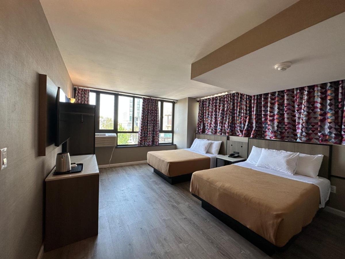 Regal Inn & Suites New York Laguardia Hotel 外观 照片